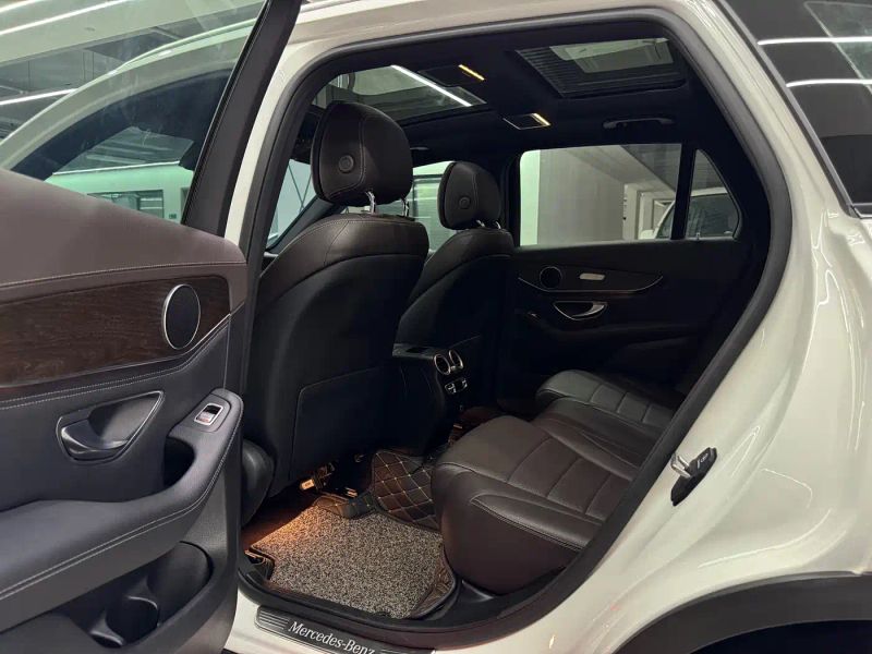 Mercedes-benz glc
