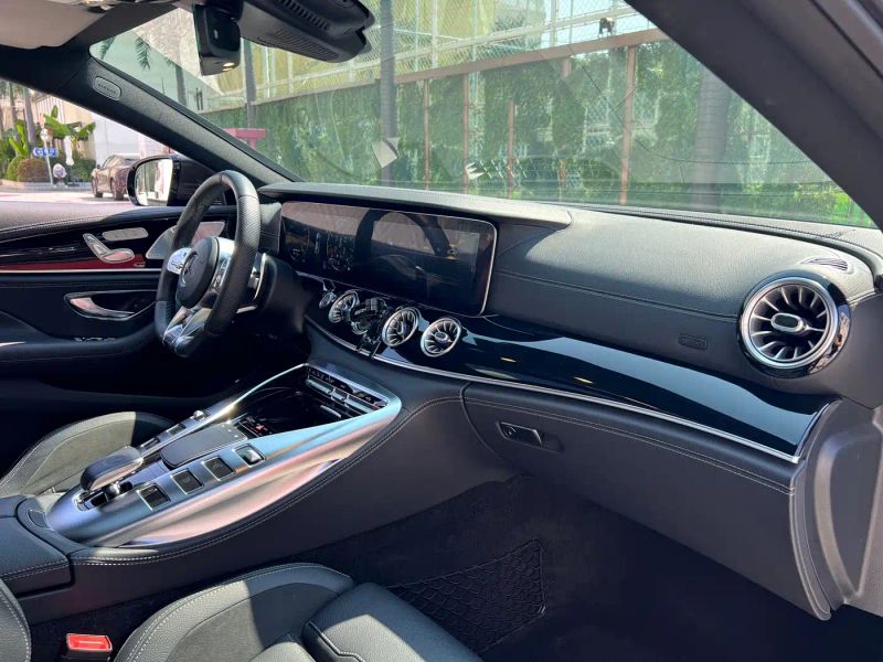 Mercedes-benz amg-gt
