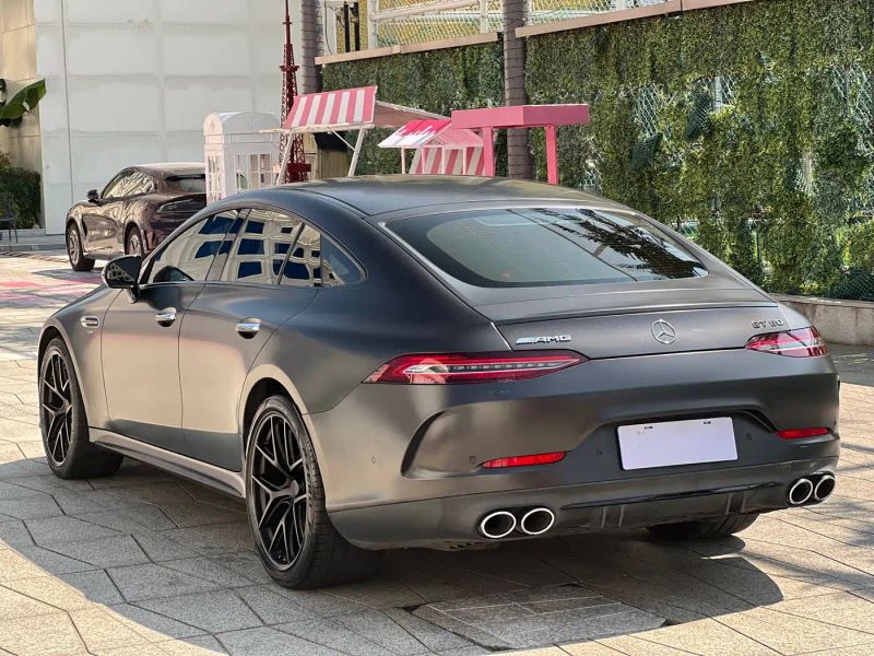 Mercedes-benz amg-gt