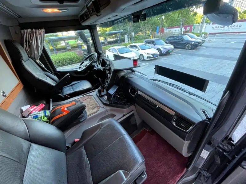 Mercedes-benz u4023