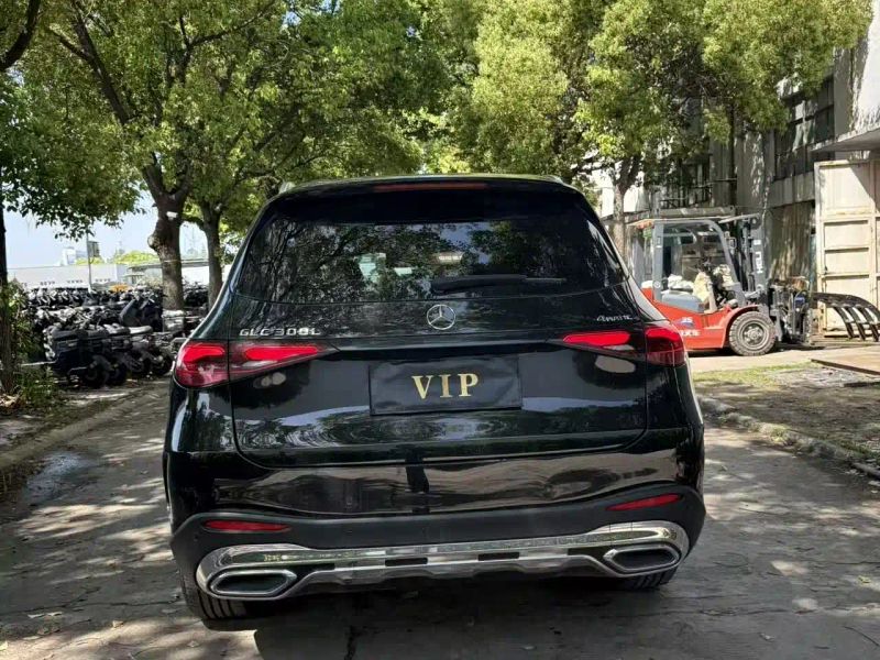 Mercedes-benz glc