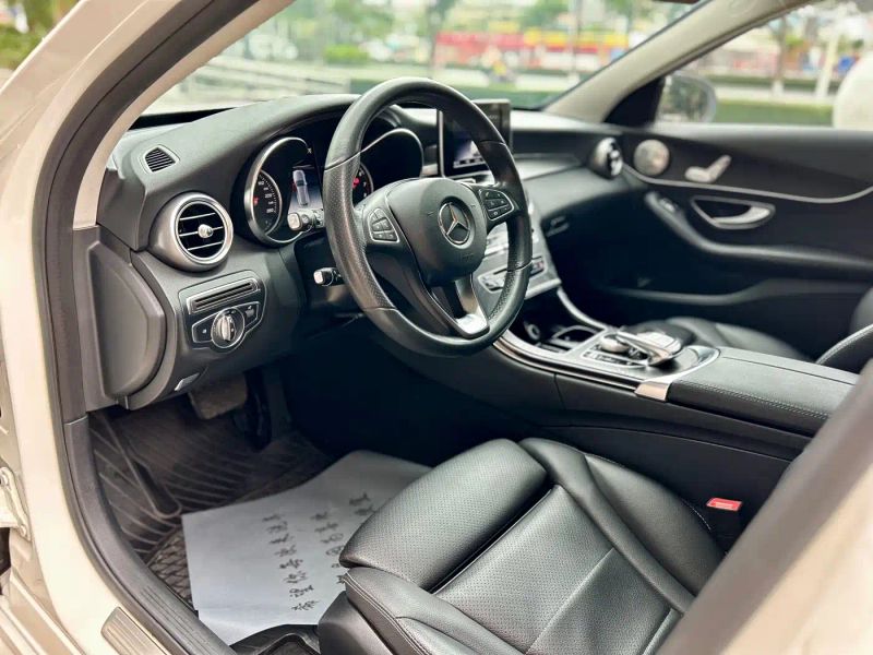 Mercedes-benz c-class