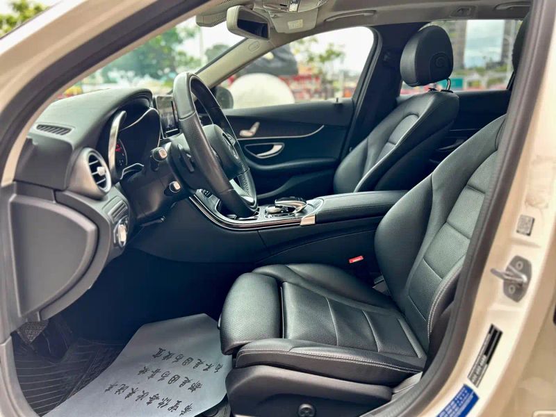 Mercedes-benz c-class