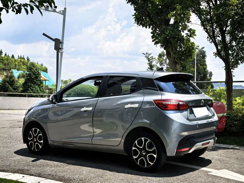 yizhi ev3