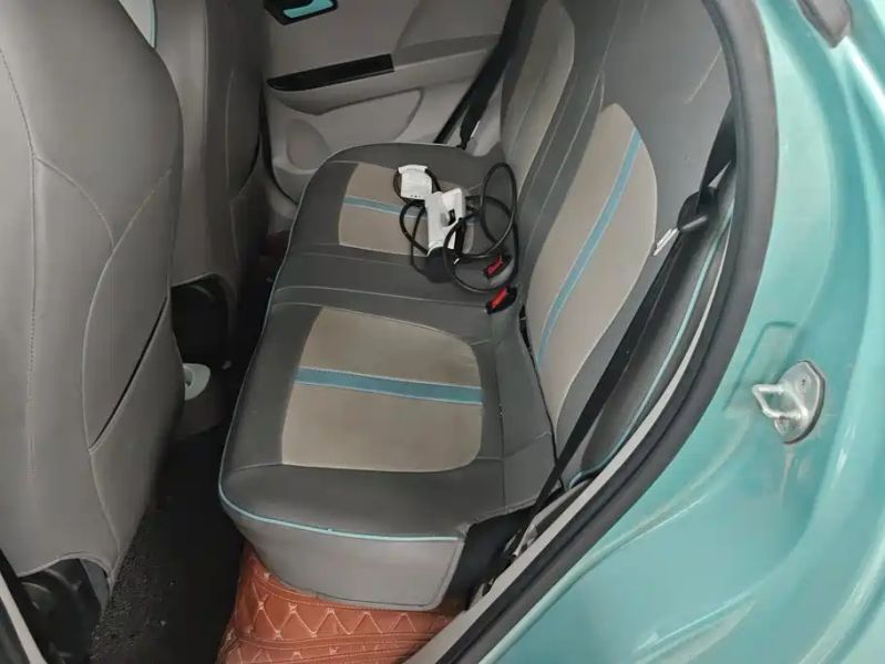 yizhi ev2