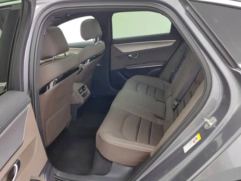 han sedan