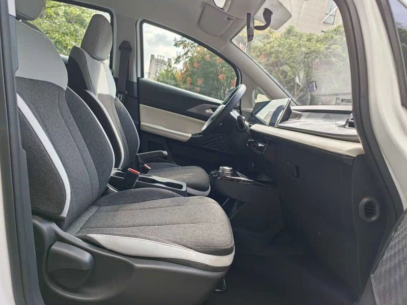 Geely geometry