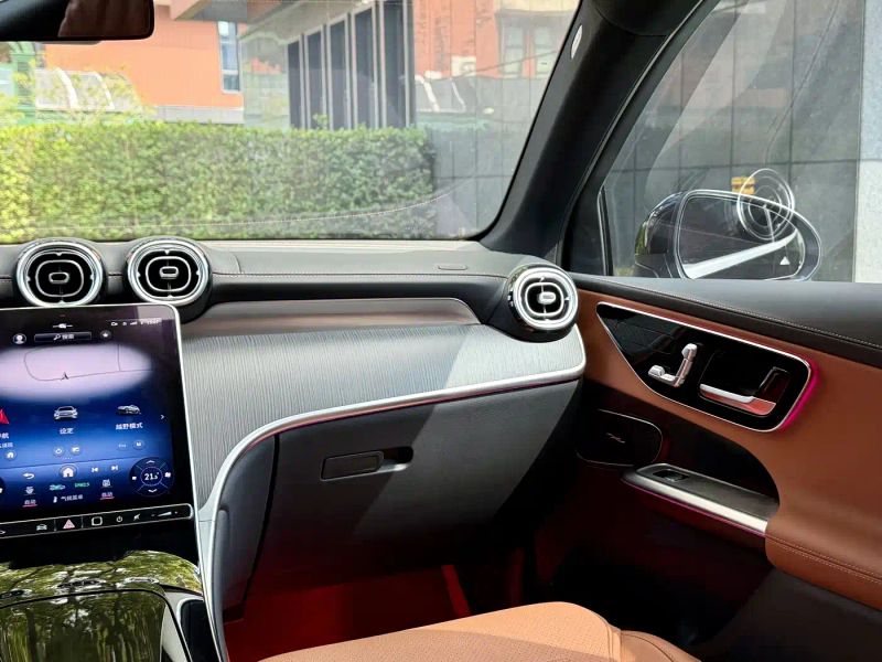 Mercedes-benz glc