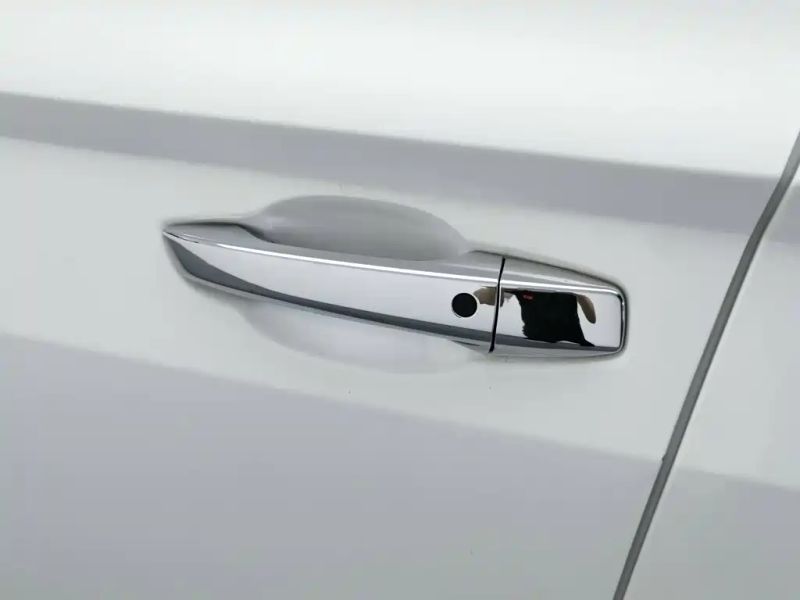 Besturn t77