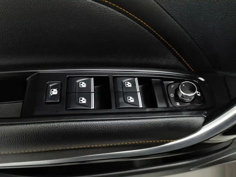 Besturn t77