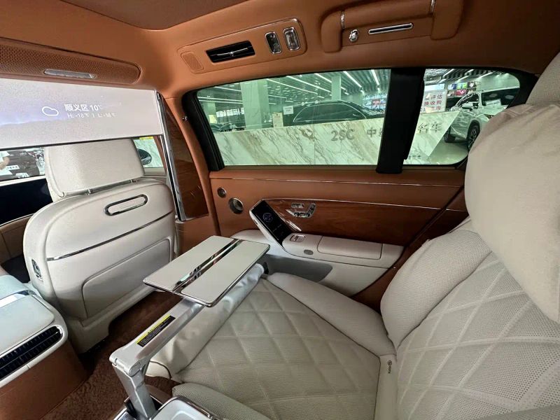 Zun_jie suv
