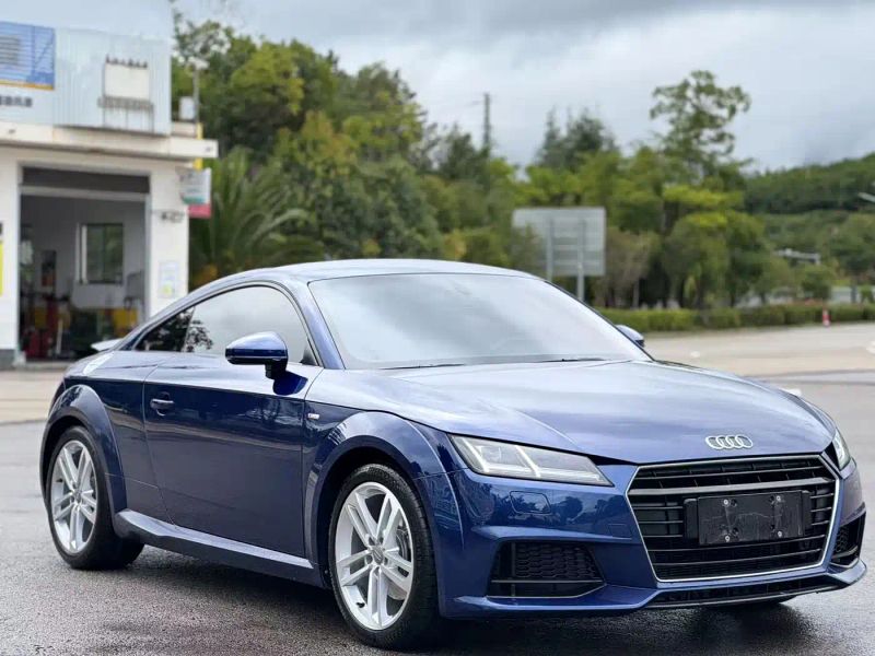 Audi TT