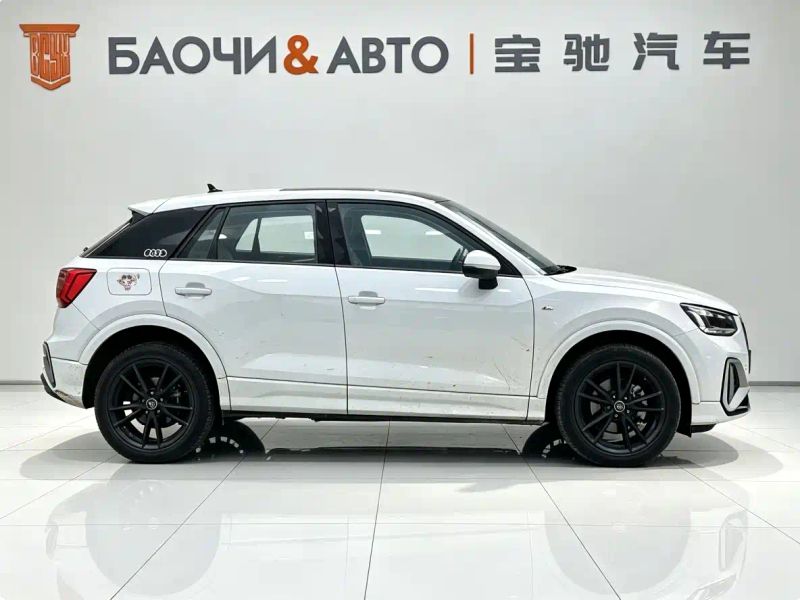 Audi q2l