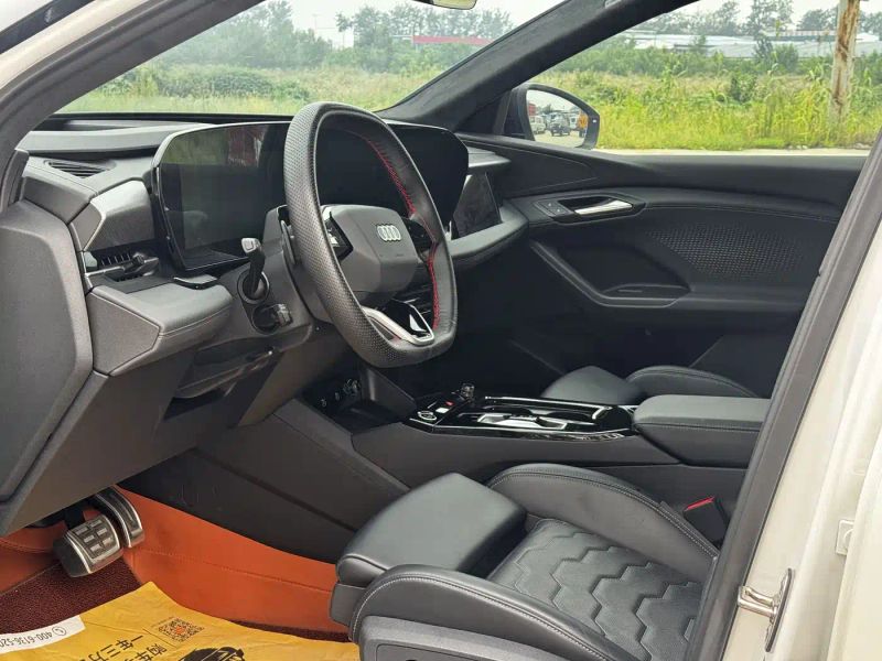 Audi q6l