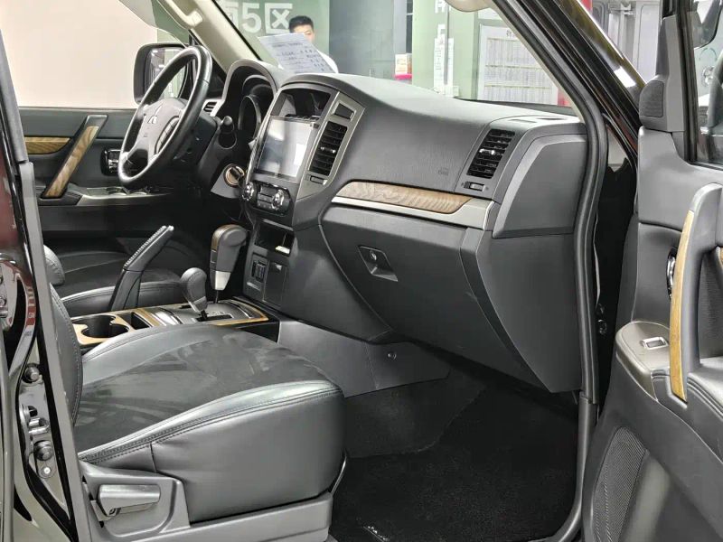 pajaro pajero