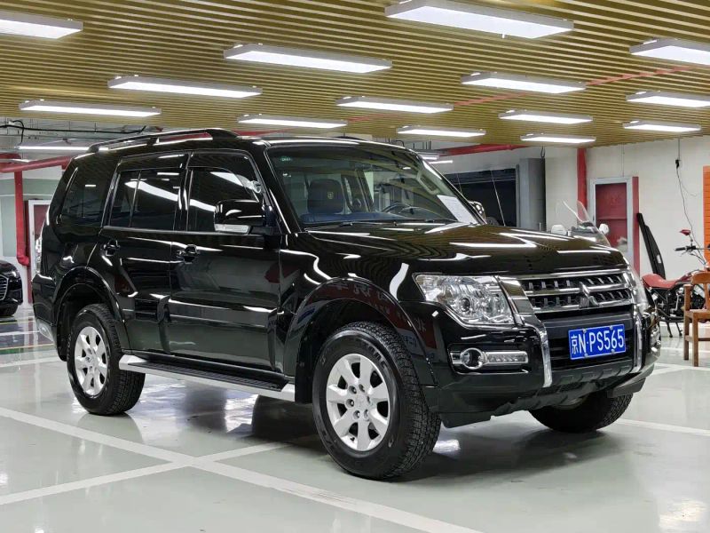 pajaro pajero
