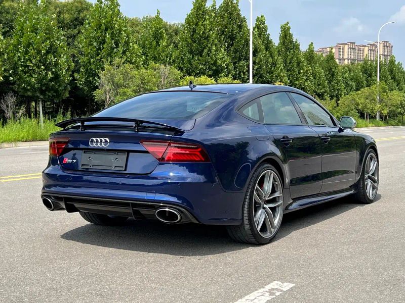 Audi rs
