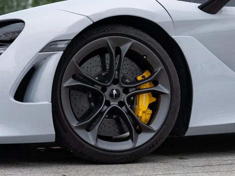 Mclaren mclaren_720s