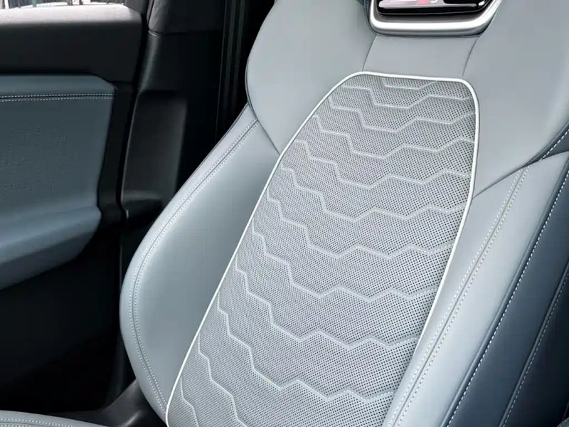 Audi q6l