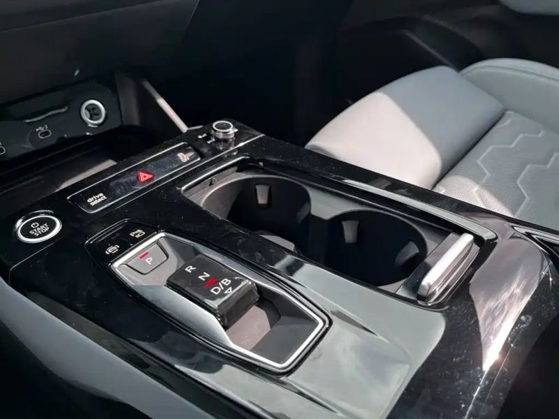 Audi q6l