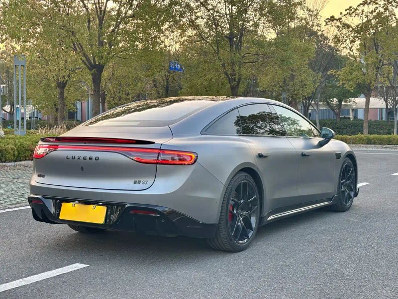 Luxeed 智界s7