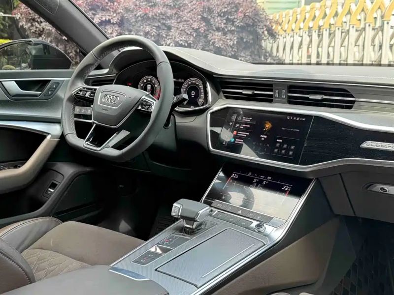 Audi a7l