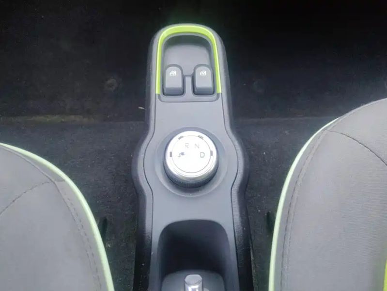 Baojun e