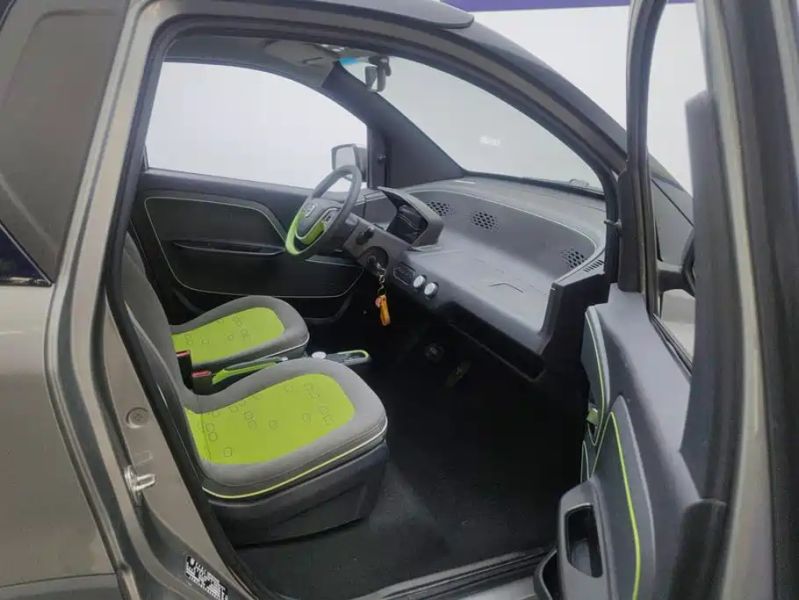 Baojun e