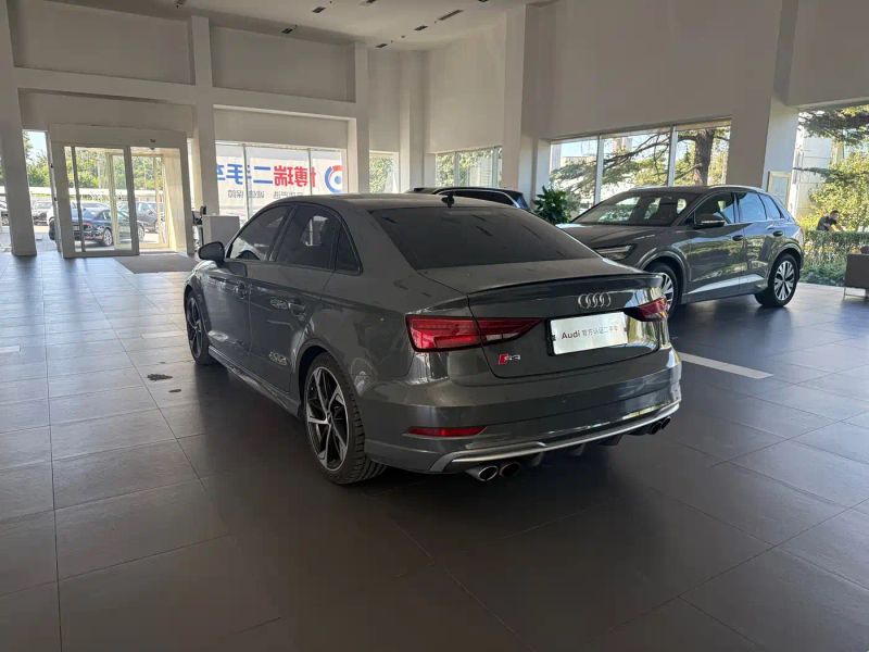 Audi S3