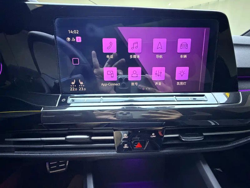 faw-volkswagen golf