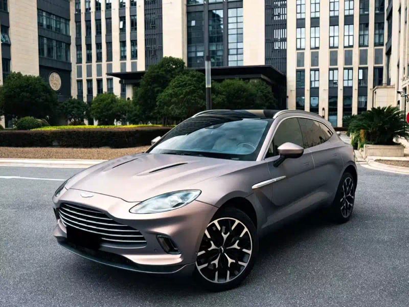 Aston-martin dbx