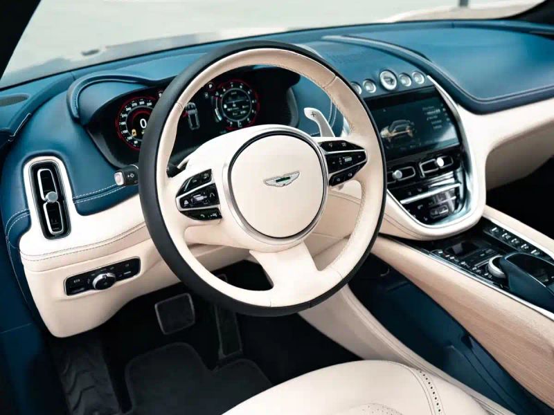 Aston-martin dbx