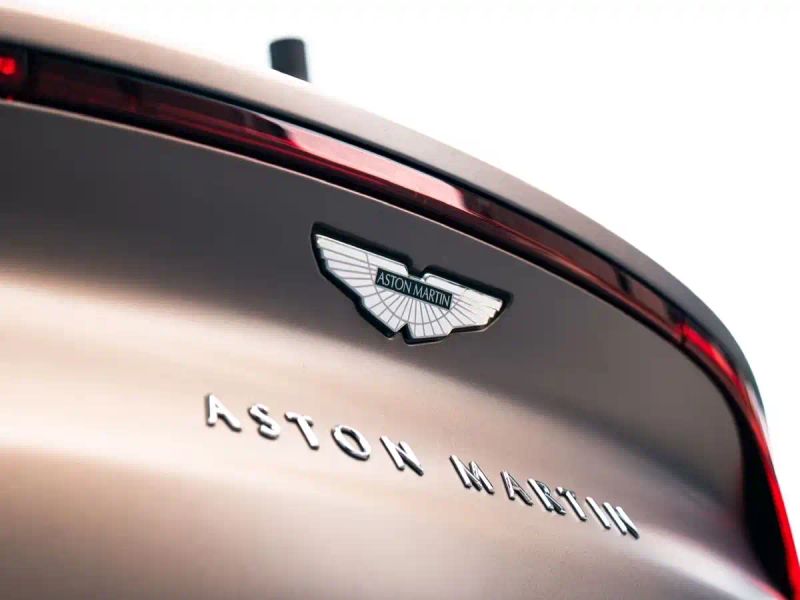 Aston-martin dbx