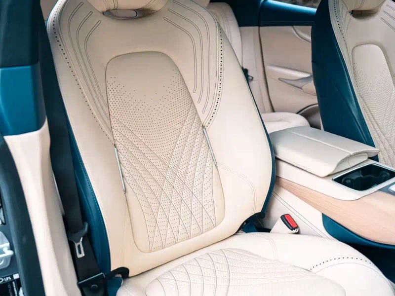 Aston-martin dbx
