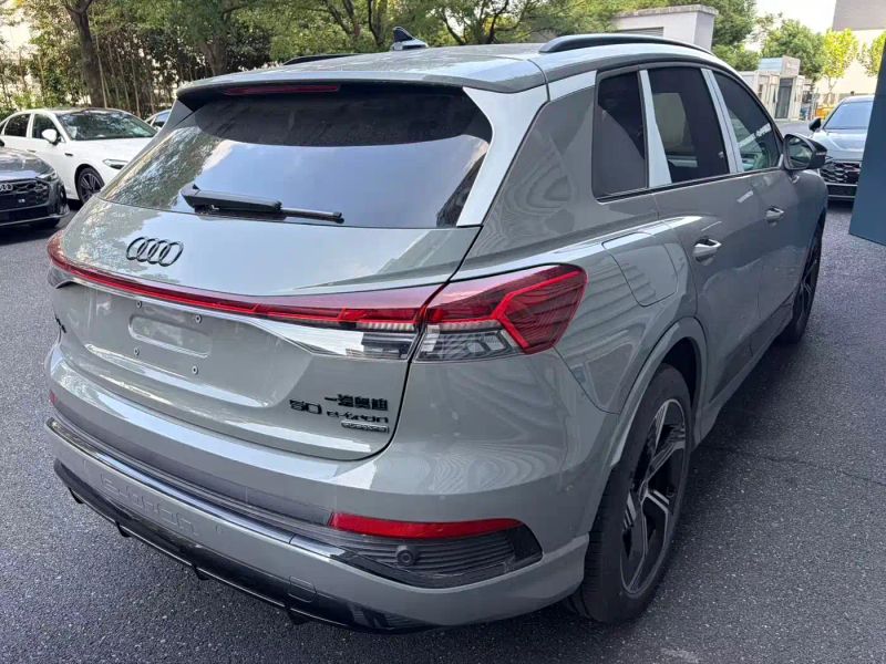 Audi q4