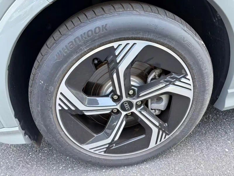 Audi q4