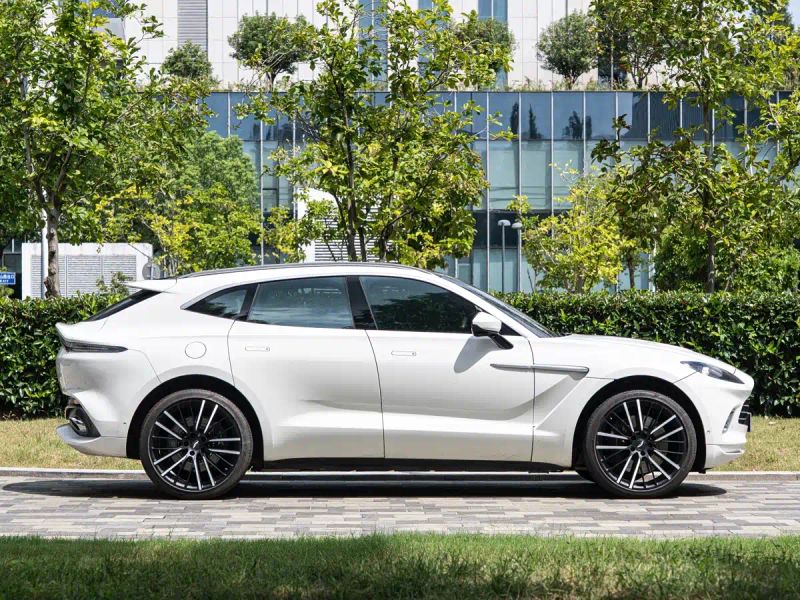 Aston-martin dbx