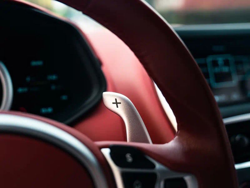Aston-martin db11