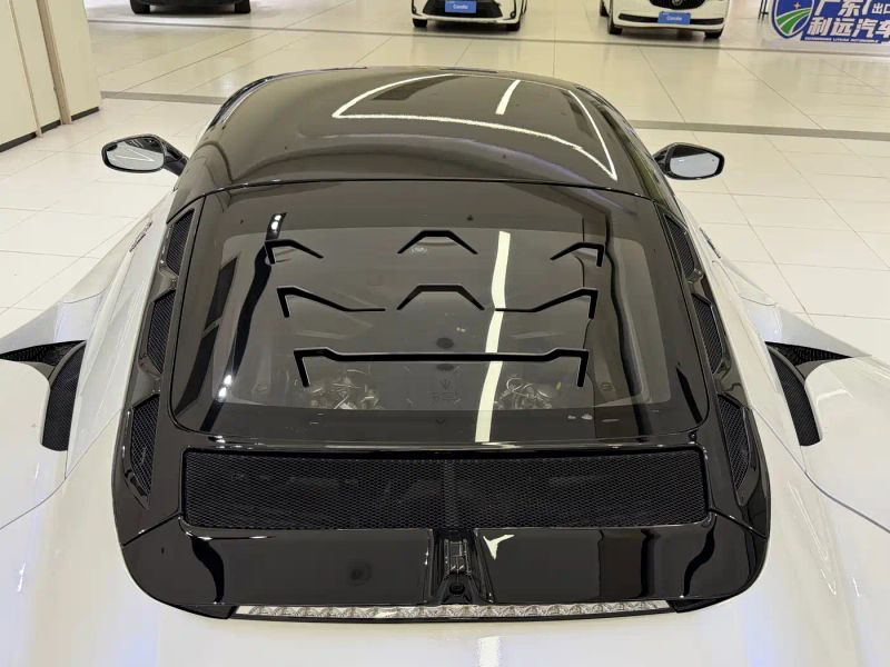 Maserati MC20