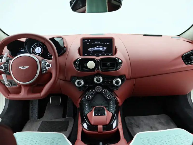 Aston-martin vantage