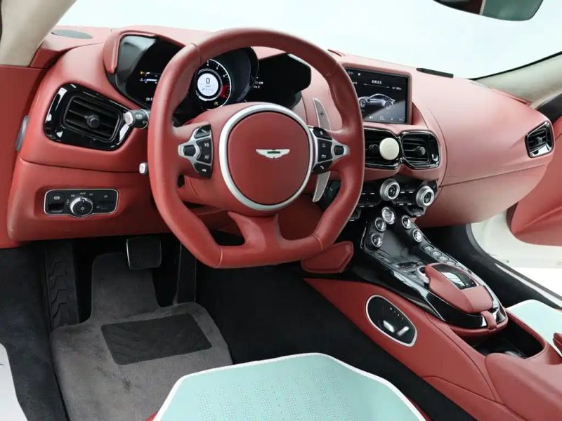 Aston-martin vantage