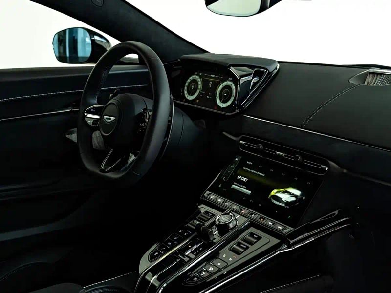 Aston-martin vantage