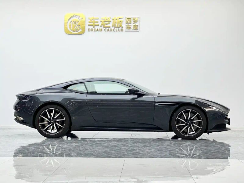 Aston-martin db11
