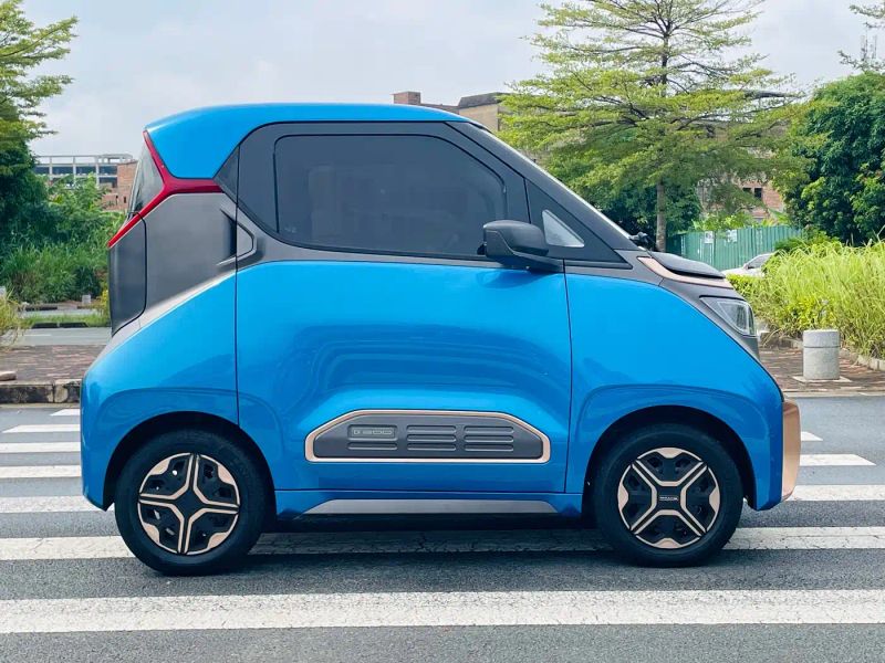 Baojun e