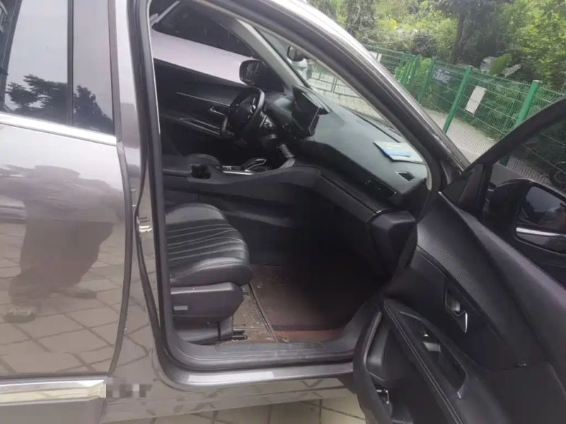 Peugeot 4008