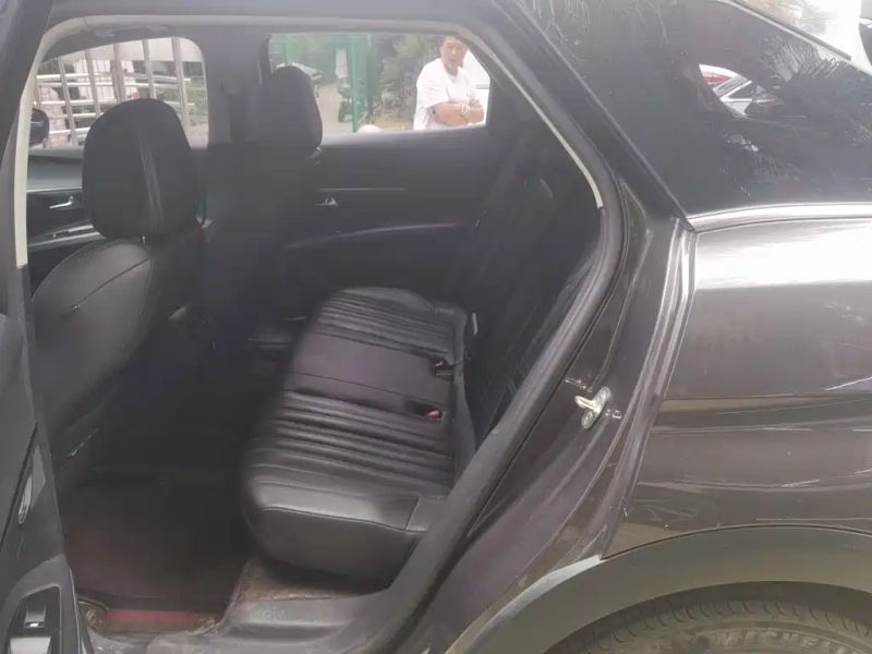 Peugeot 4008