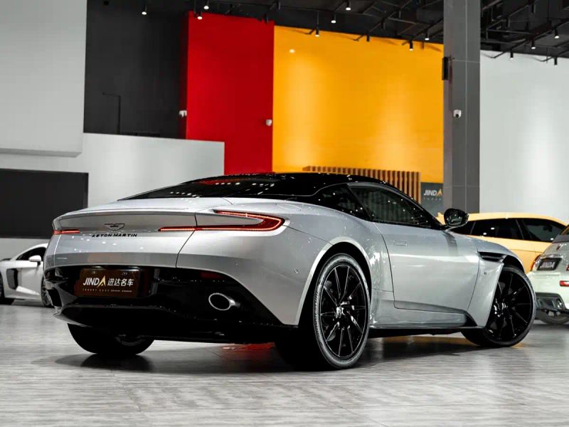 Aston-martin aston-martin-db11