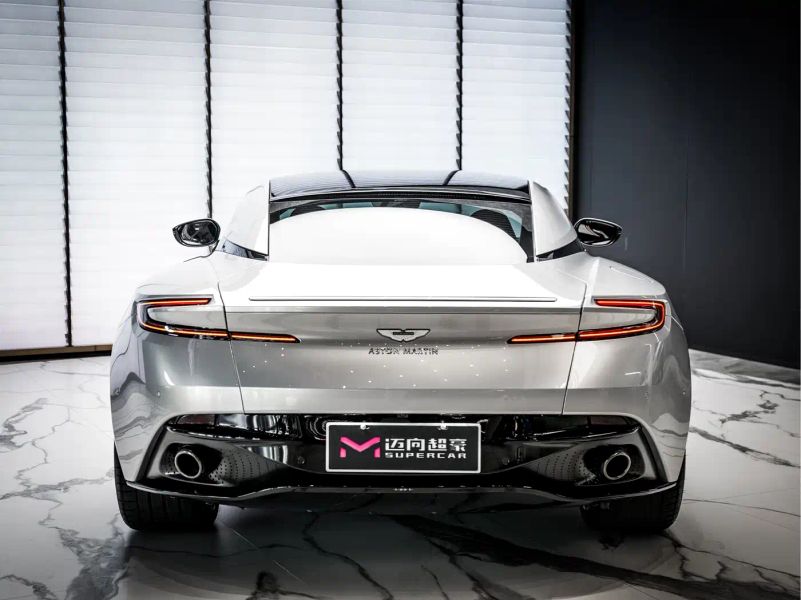 Aston-martin db11