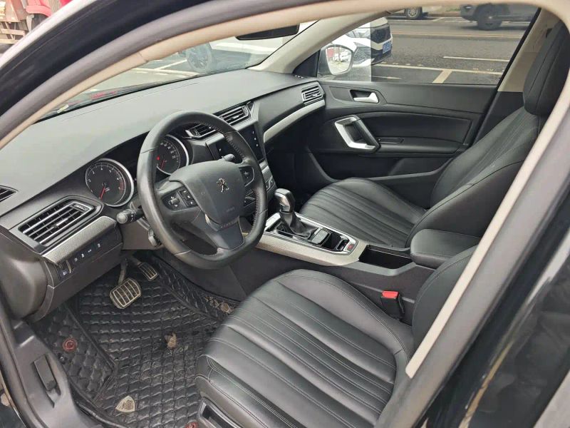 Peugeot peugeot_408