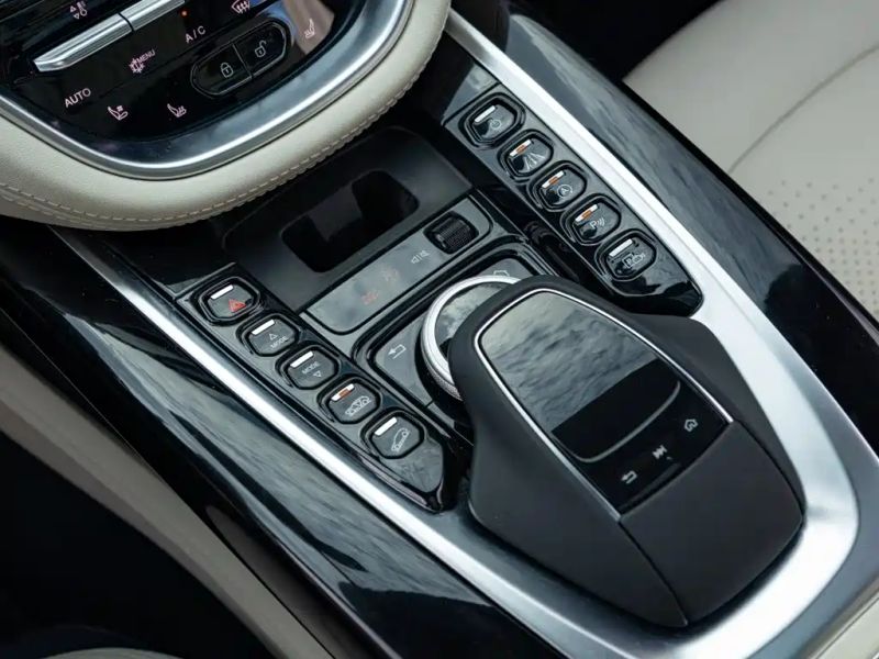 Aston-martin dbx